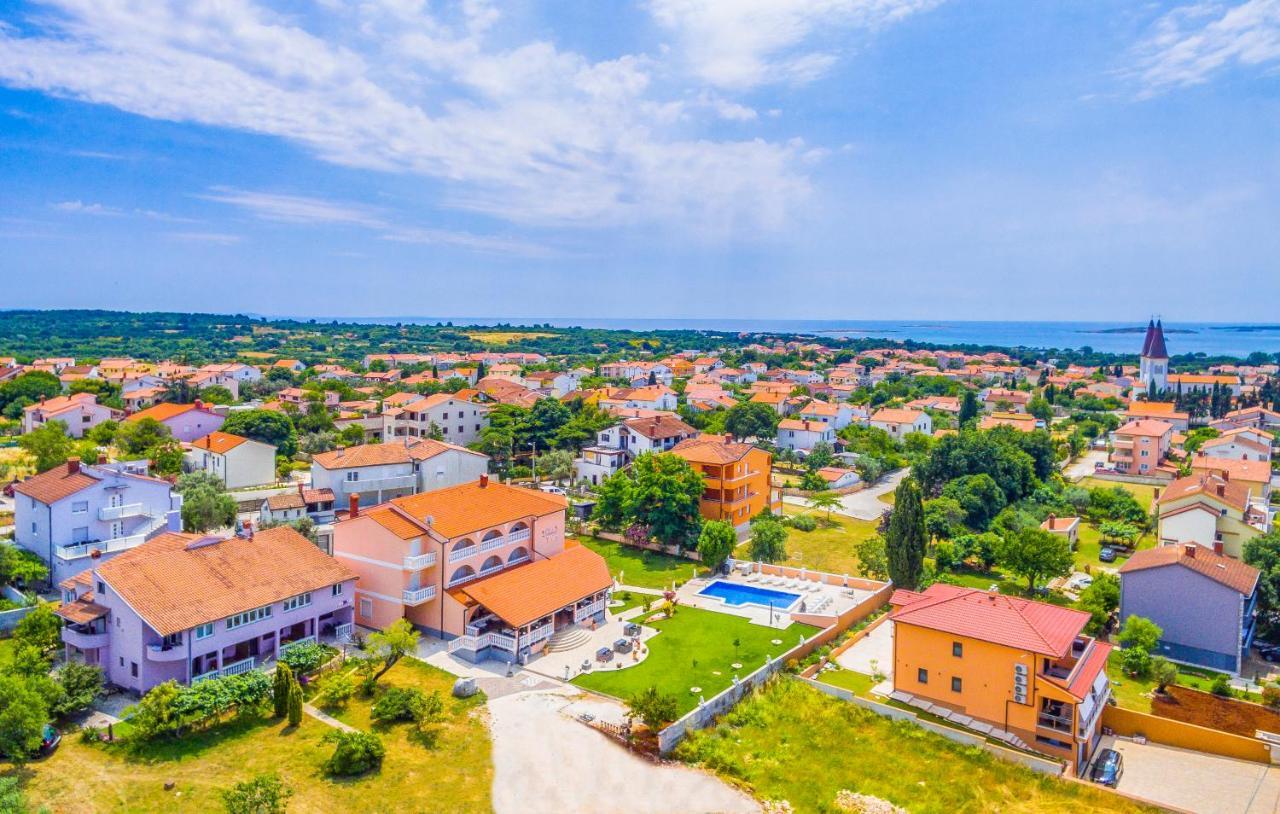 Villa Natalija Медулин Экстерьер фото