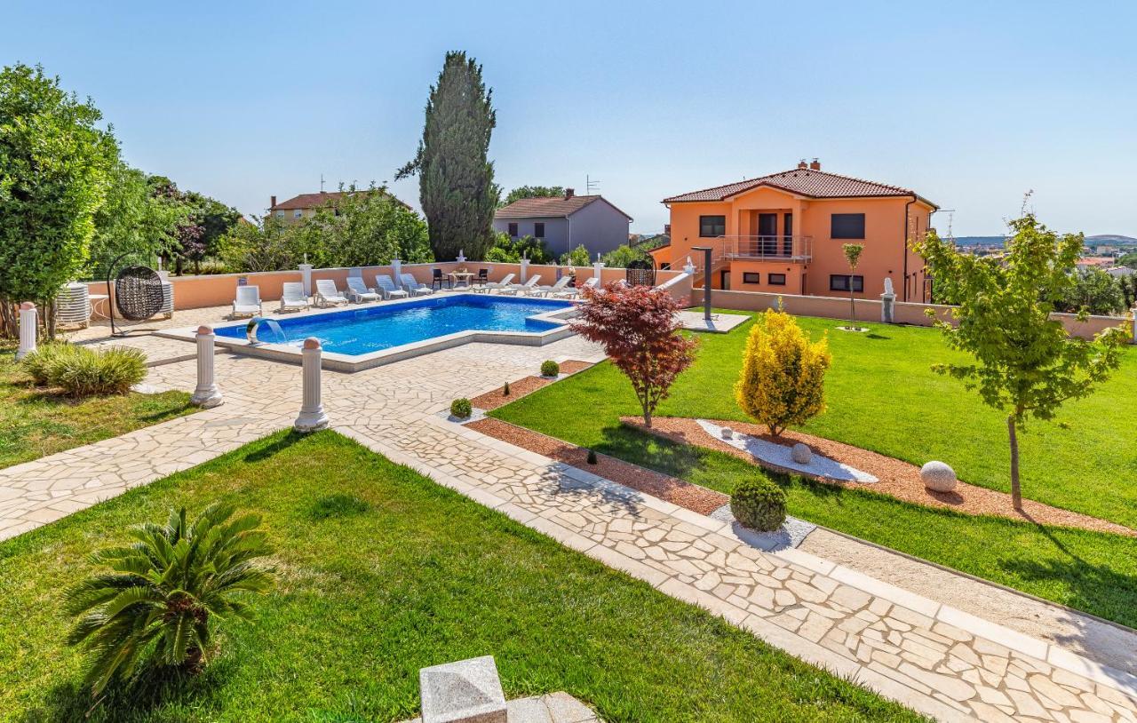 Villa Natalija Медулин Экстерьер фото